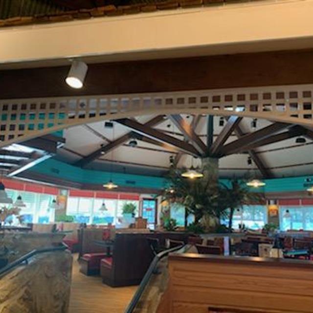 Bahama Breeze Restaurant/bar Bahama Breez Restaurant/bar  We services Raleigh, Durham, Chapel Hill, Wake Forest, Brier Creek, Hillsbourough, Pittsboro, Rolesville with Sherwin Williams, Ben Moore paints for Interior, Exterior, decks, cabinets, light commerical