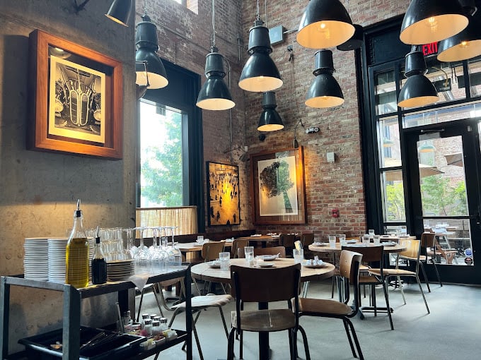 Barcelona Wine Bar Commerical restaurant Down Town Raleigh NC We services Raleigh, Durham, Chapel Hill, Wake Forest, Brier Creek, Hillsbourough, Pittsboro, Rolesville with Sherwin Williams, Ben Moore paints for Interior, Exterior, cabinets, Decks,