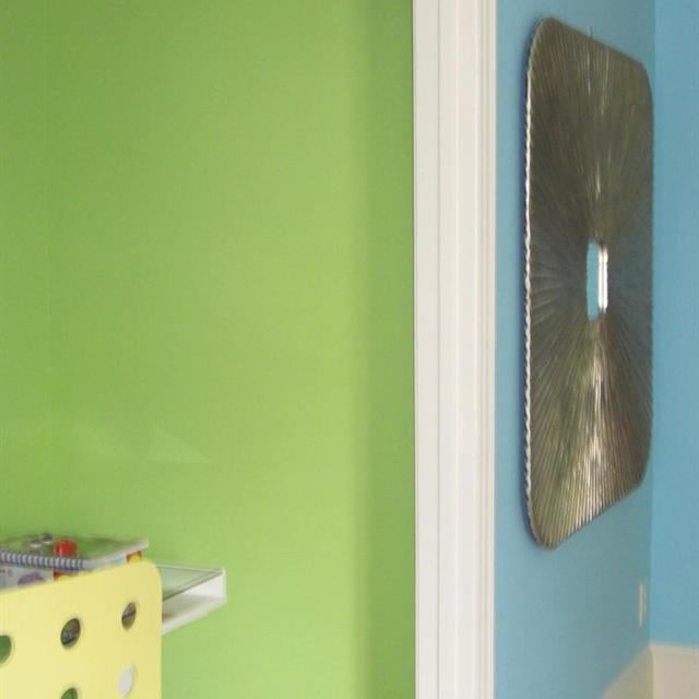 Green and blue accent walls