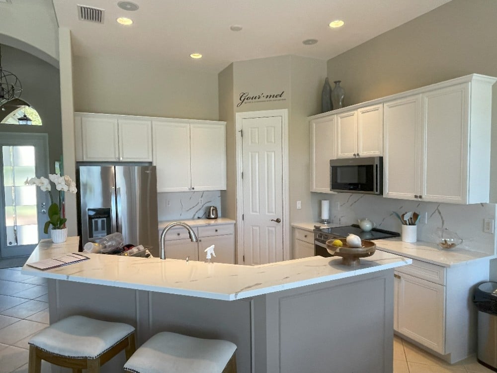 Kitchen Cabinets Painted White