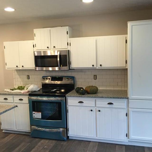 painted white kitchen cabinets