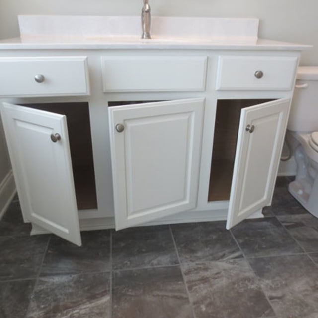 bathroom cabinet painting, white cabinet painting, white vanity, bathroom painting, interior painting, Colfax, Pure White