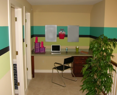 Children's Study Space with Magnetic Board on Wall Children's Study Space with Magnetic Board on Wall